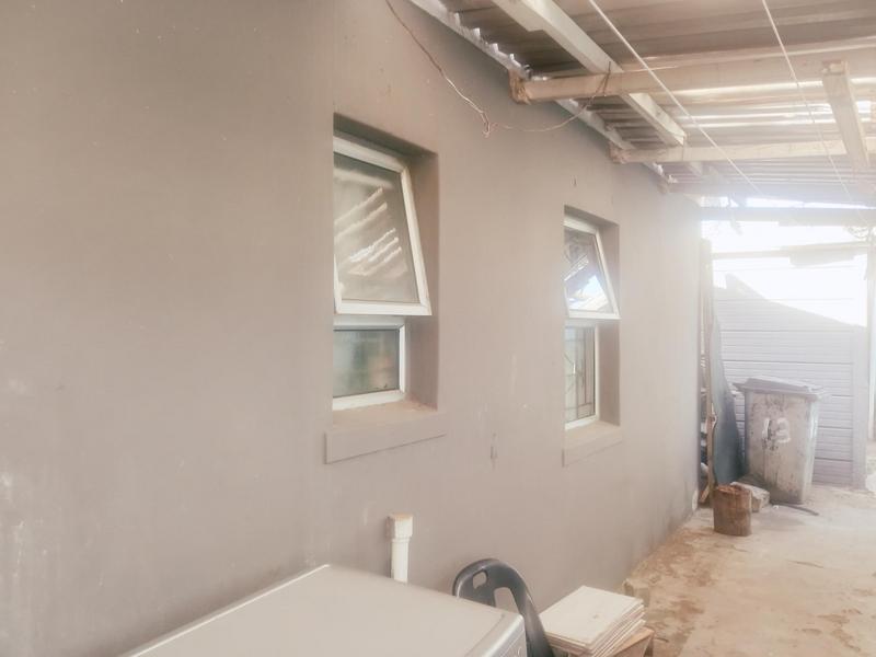 2 Bedroom Property for Sale in Phoenix Western Cape